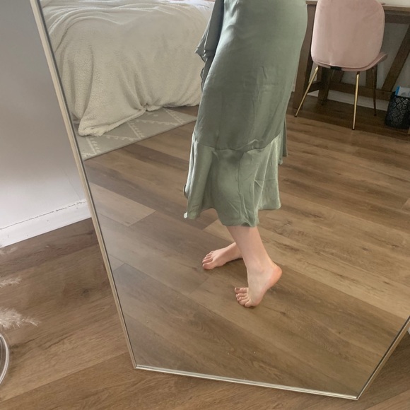 Skirt! - Picture 2 of 4